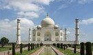 Taj Mahal infested: Insects leave dirty green stains on the monument’s marble