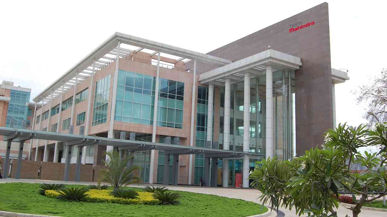 Tech Mahindra added 14,930 employees in Q2 FY22, attrition soared to 21%