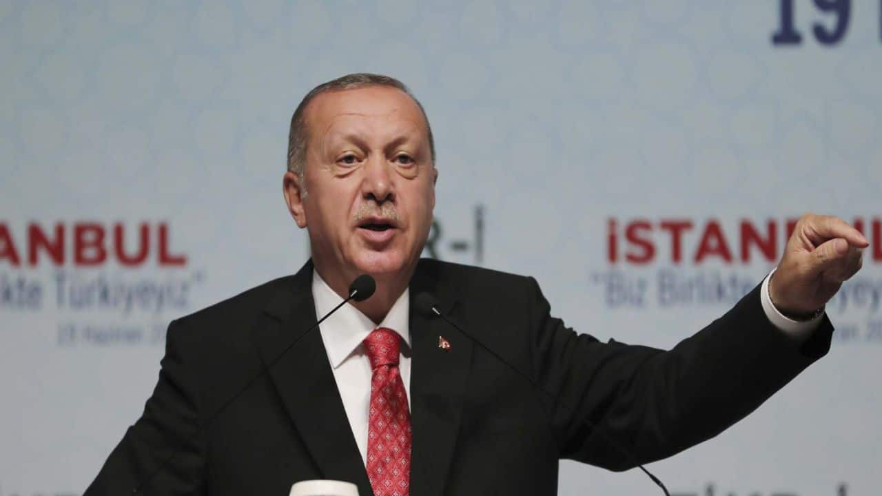 Turkish President Erdogan plans meeting with Saudi crown prince to revive ties