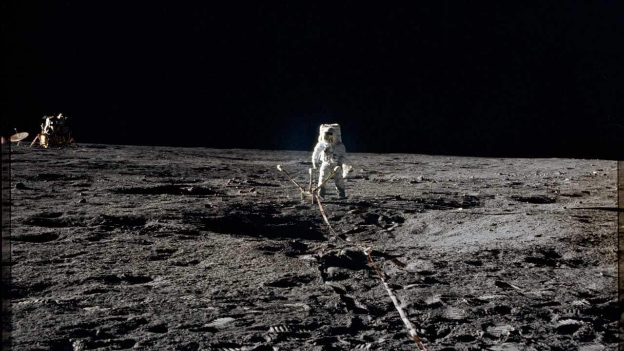 Watch Chandrayaan 2 Moon landing with PM Modi; ISRO gives unique chance to Indian students Watch Chandrayaan 2 Moon landing with PM Modi; ISRO gives unique chance to Indian students