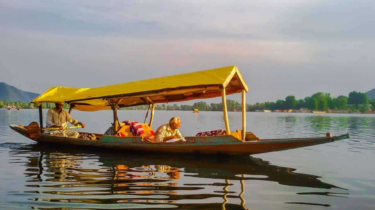 Kashmir becomes hot topic for filmmakers, movies like Balakot, Article 370 to go on floors