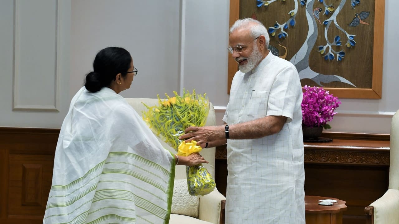 West Bengal CM Mamata Banerjee meets PM Modi in Delhi, says had 'very good  discussion'