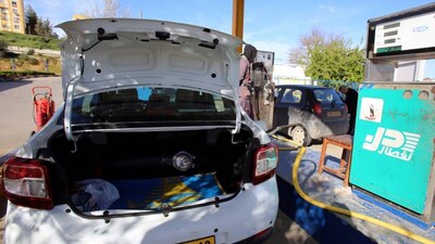 India insulated itself from rising fuel prices; enhancing refining capability: Oil Minister Puri