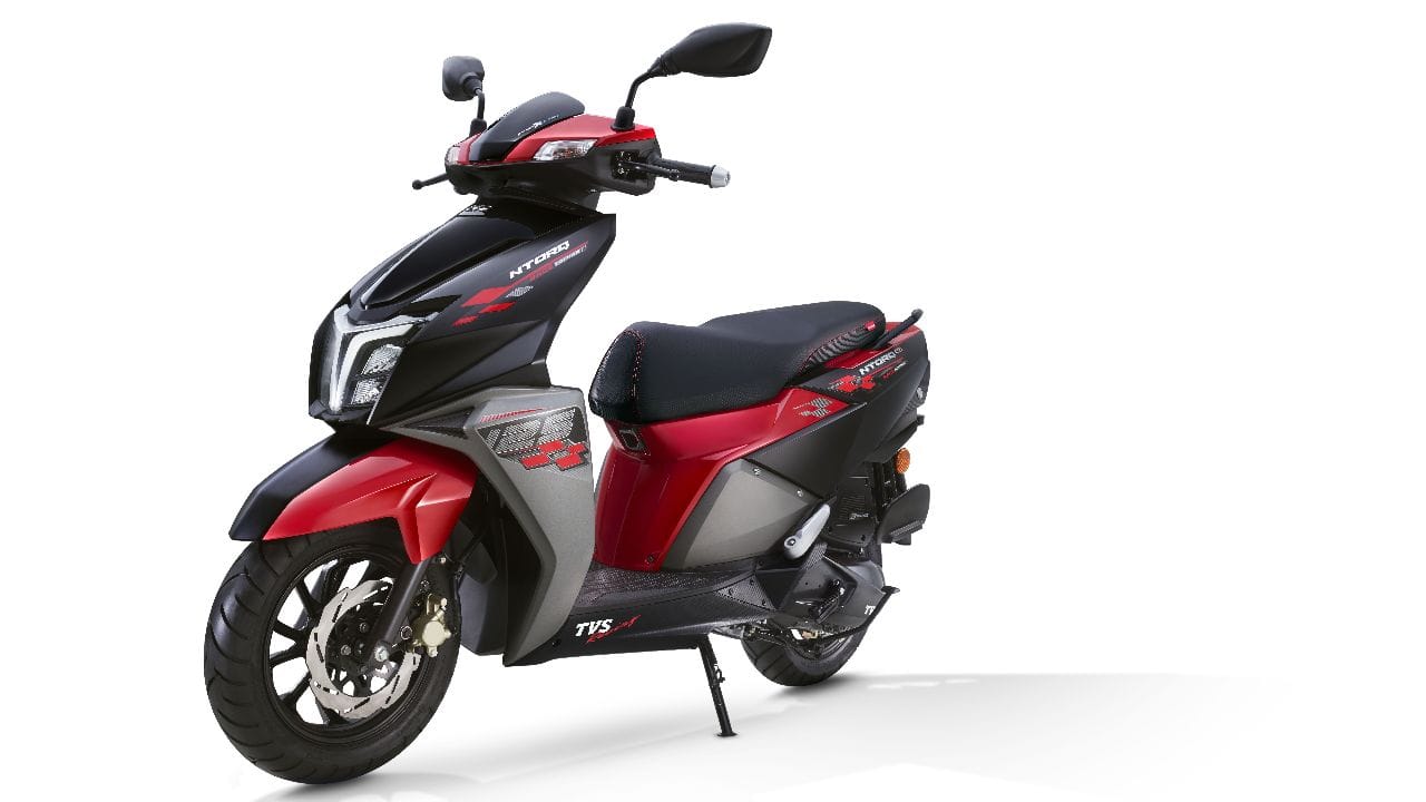 Tvs ntorq 125 on road deals price