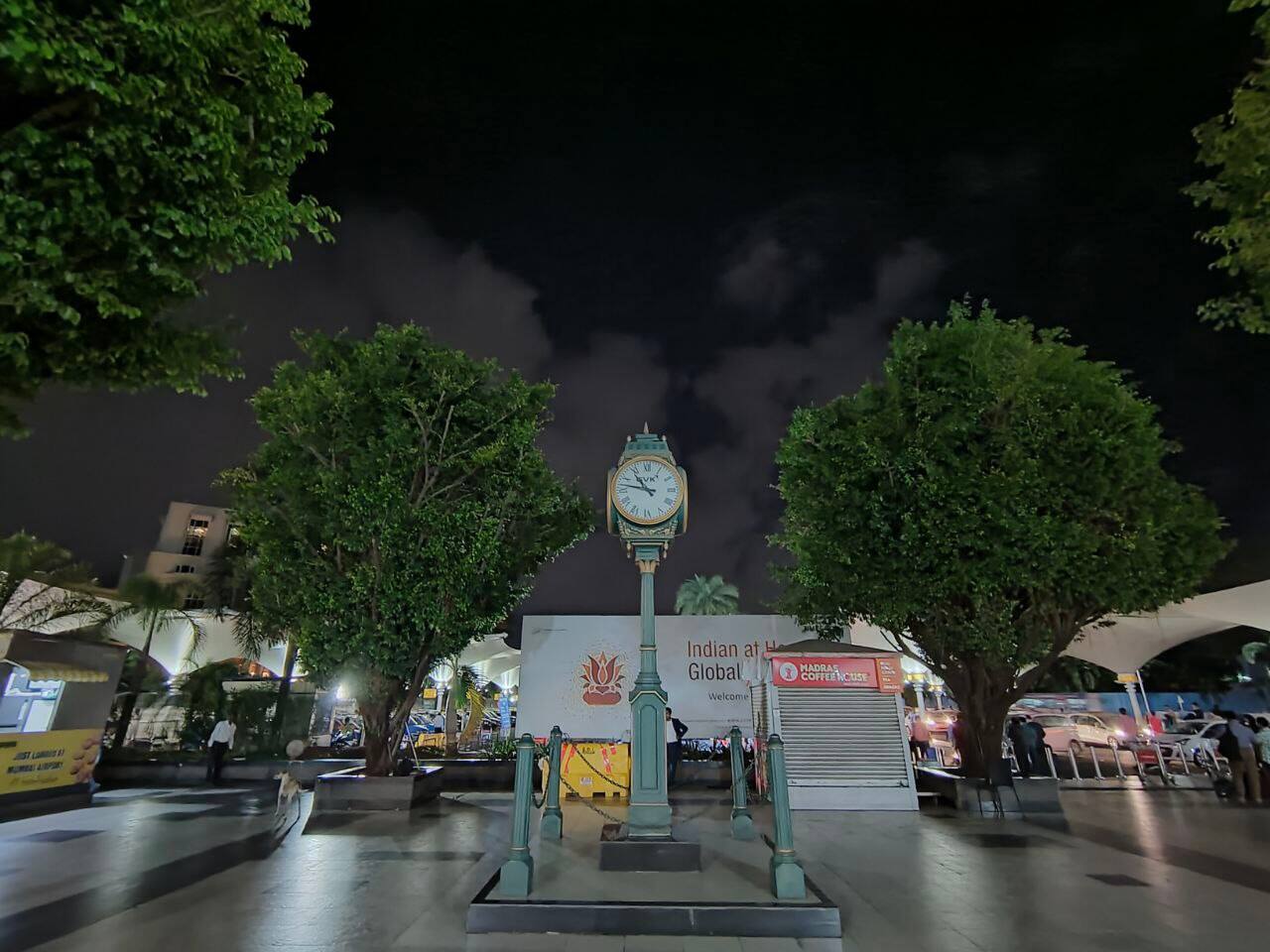 Ultra-wide Night mode
