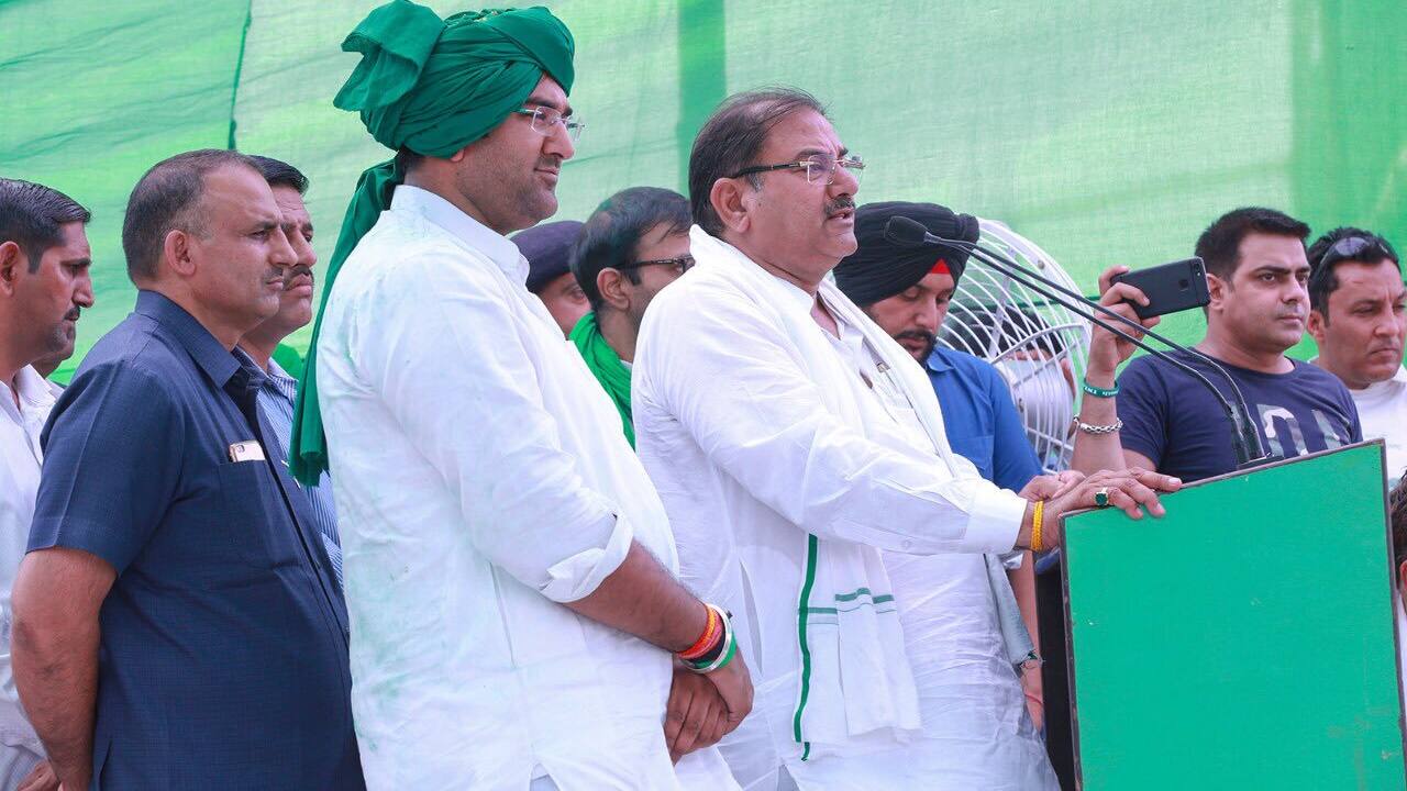 Indian National Lok Dal (INLD) leader Abhay Singh Chautala is leading in Ellanabad constituency with registering over 37 percent of the total votes polled.