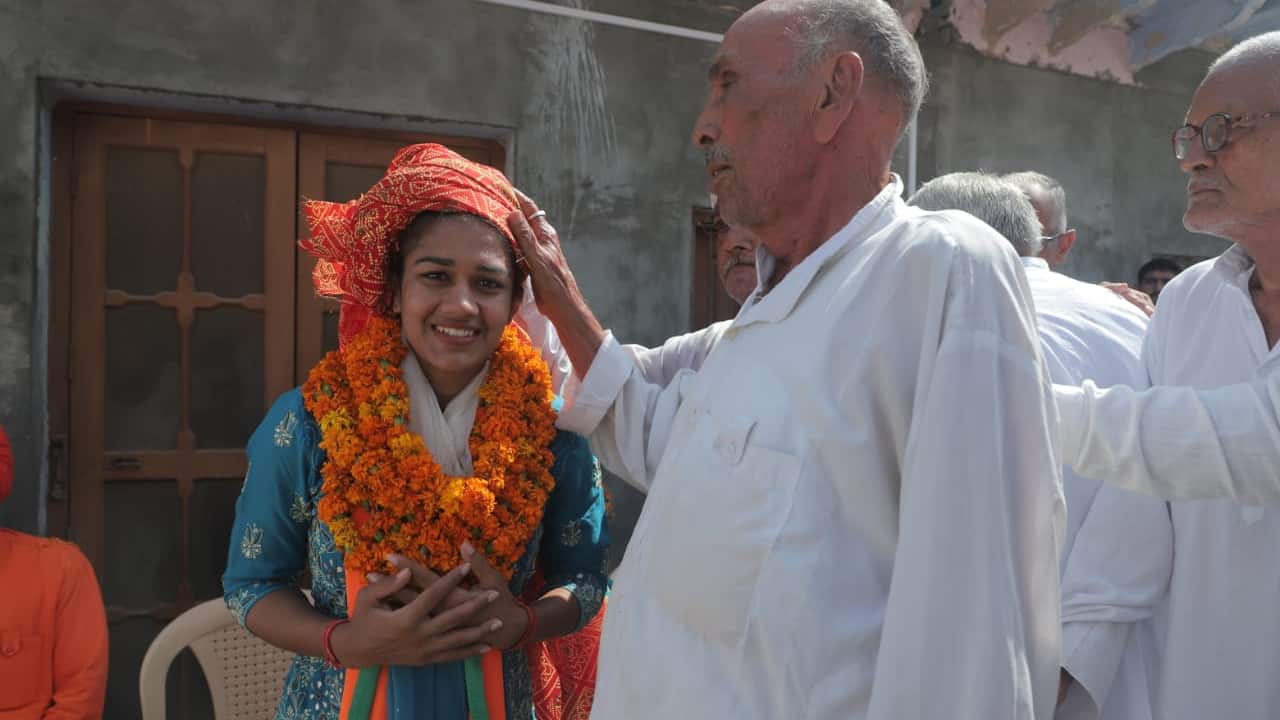Bharatiya Janata Party (BJP) candidate Babita Phogat is leading in Dadri constituency with registering over 26 percent of the total votes polled.