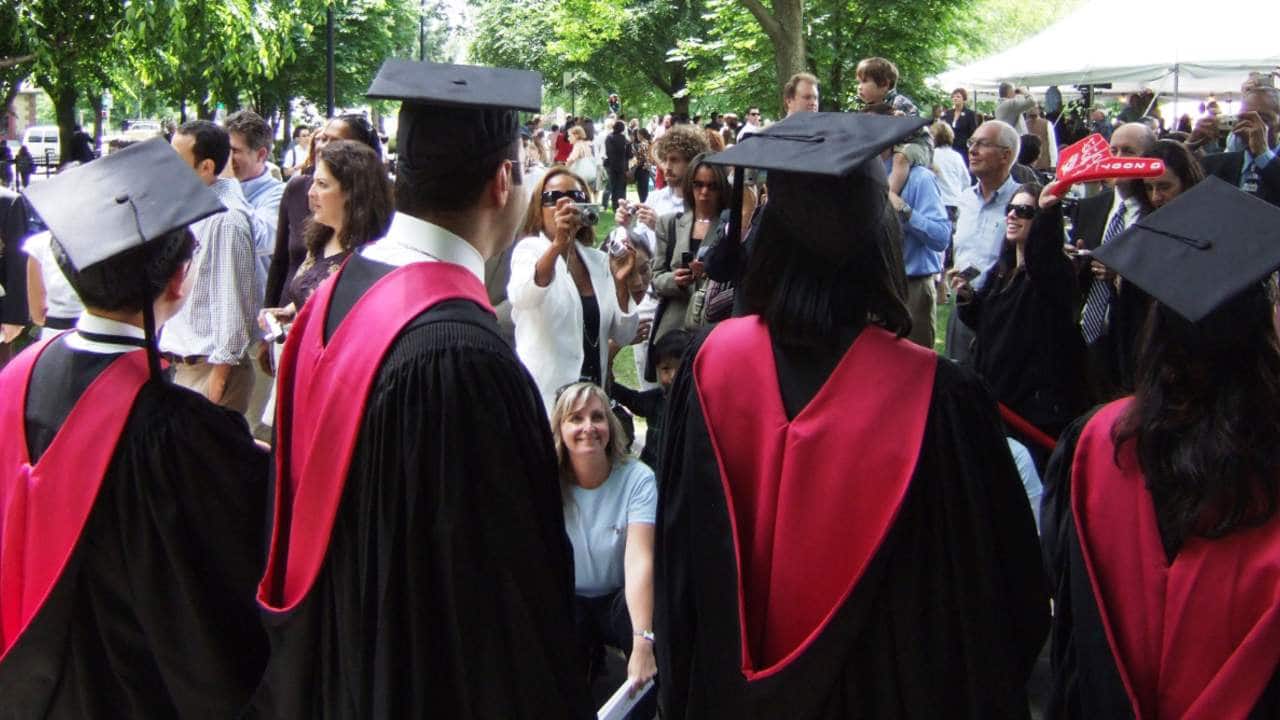 Twitter in splits as traditional headgear replaces convocation robes at Mumbai University Twitter in splits as traditional headgear replaces convocation robes at Mumbai University