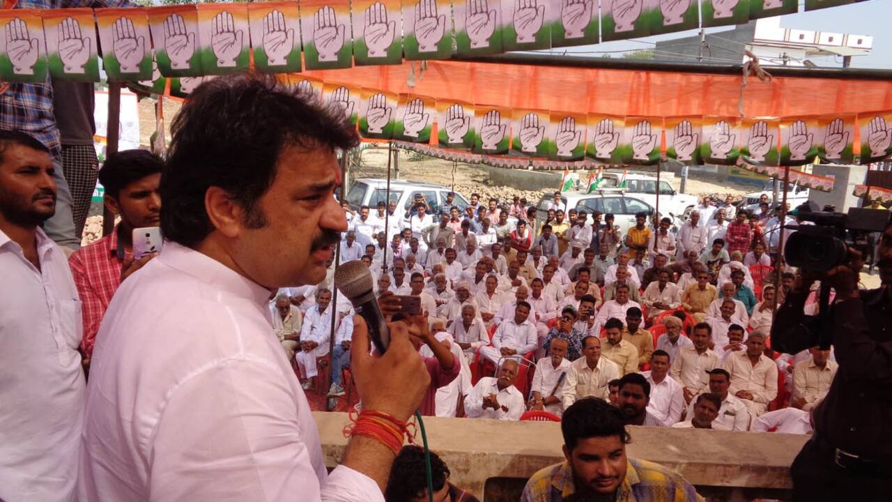 Congress leader Kuldeep Bishnoi is leading over BJP's Sonali Phogat, a Tik Tok star, from his stronghold Adampur. Bishnoi has registered over 54 percent of the total votes polled, while Phogat has secured around 26 percent votes so far.