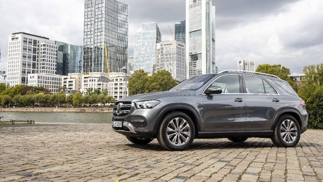 Rupee slide puts added pressure on luxury car makers