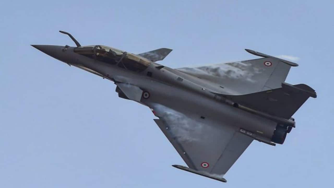 Rajnath Singh receives IAF's 1st Rafale jet: Here's why it will be ...