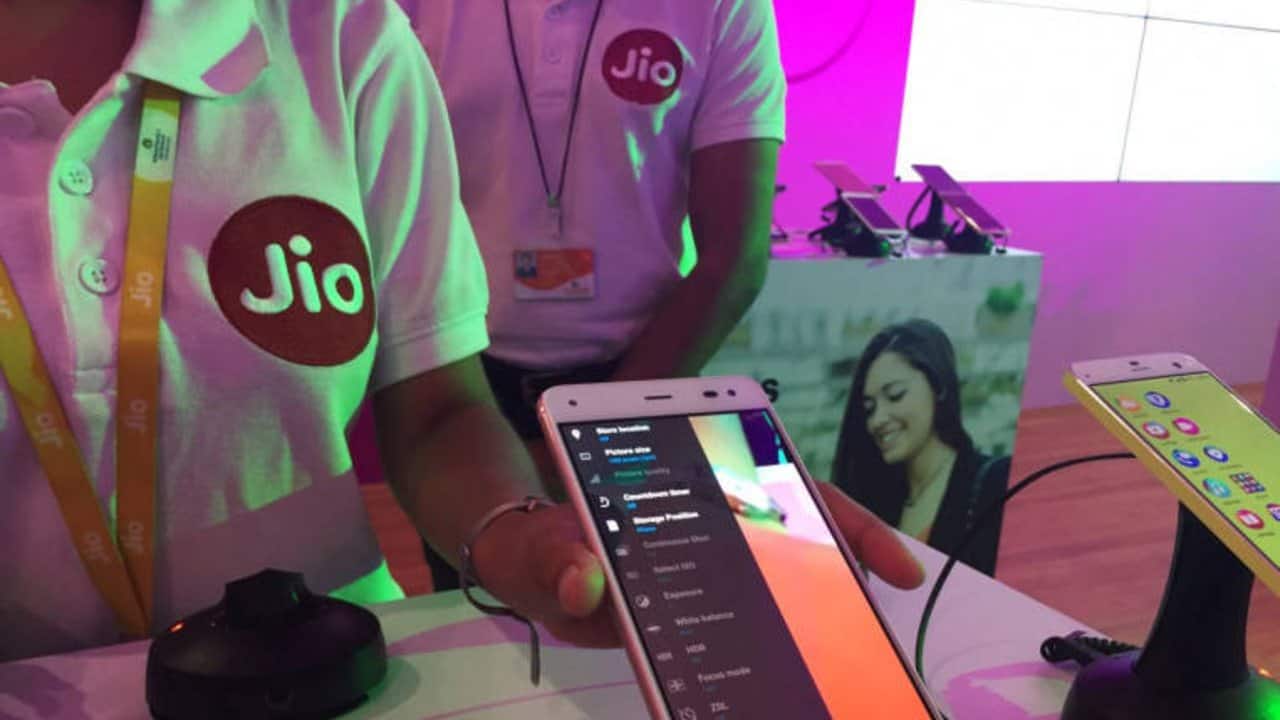 Reliance Jio launches WiFi calling (VoWiFi) across India