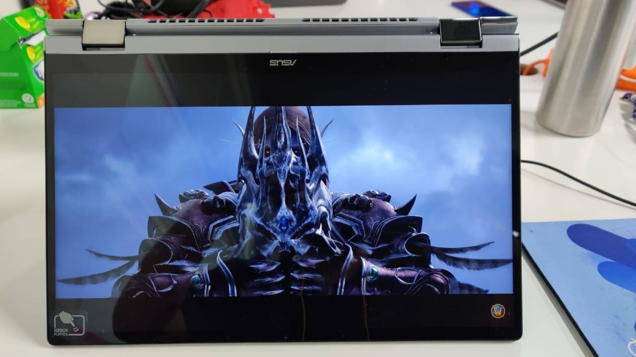 Asus ZenBook Flip 14 UM462DA review: Premium design and great performance come at a price