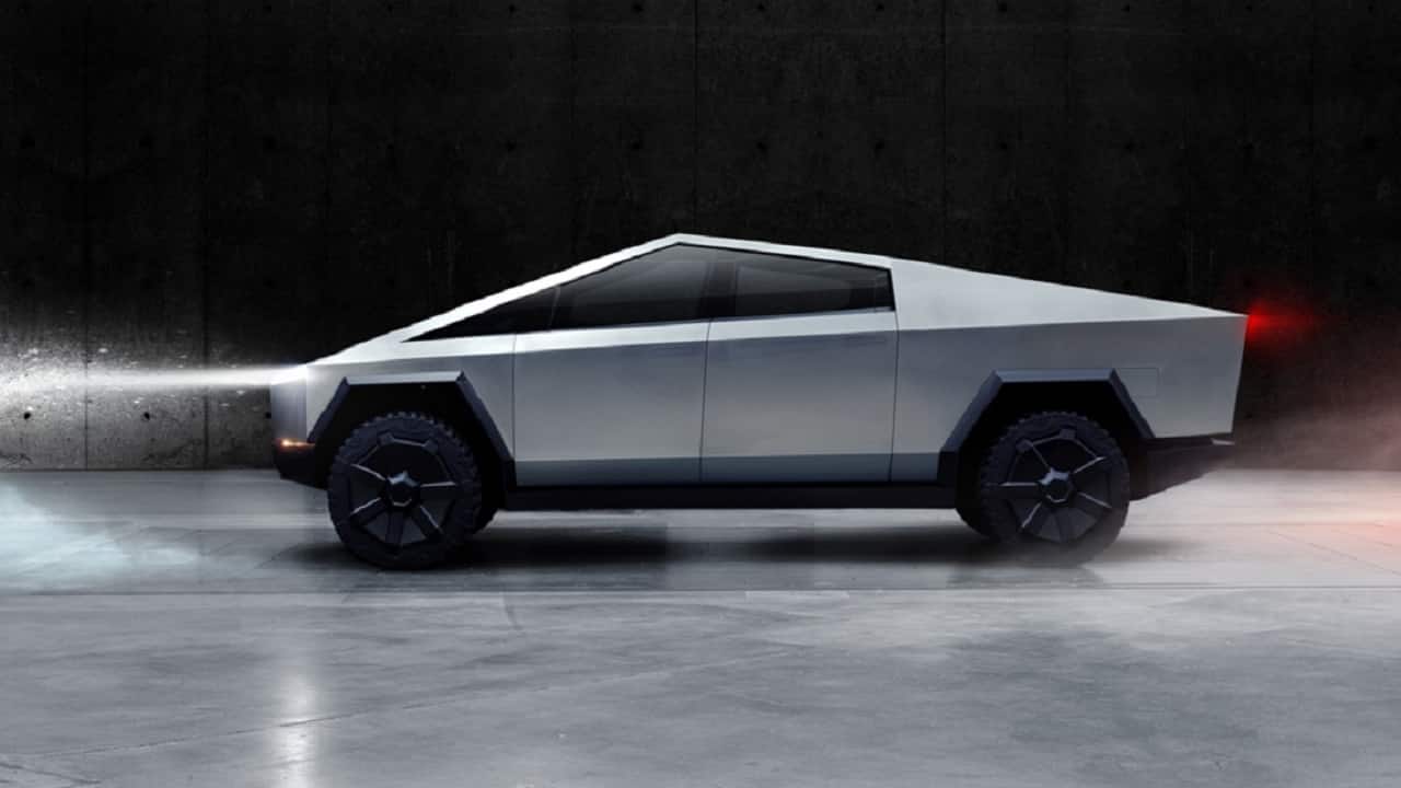 Cybertruck’s Tri Motor AWD variant does 0-60 mph in just 2.9 seconds. It has a range up to 500 miles. The base variant has a range of up to 250 miles. The low center of gravity provides extra traction control and torque and hence better performance. (Image Source: Tesla.com)