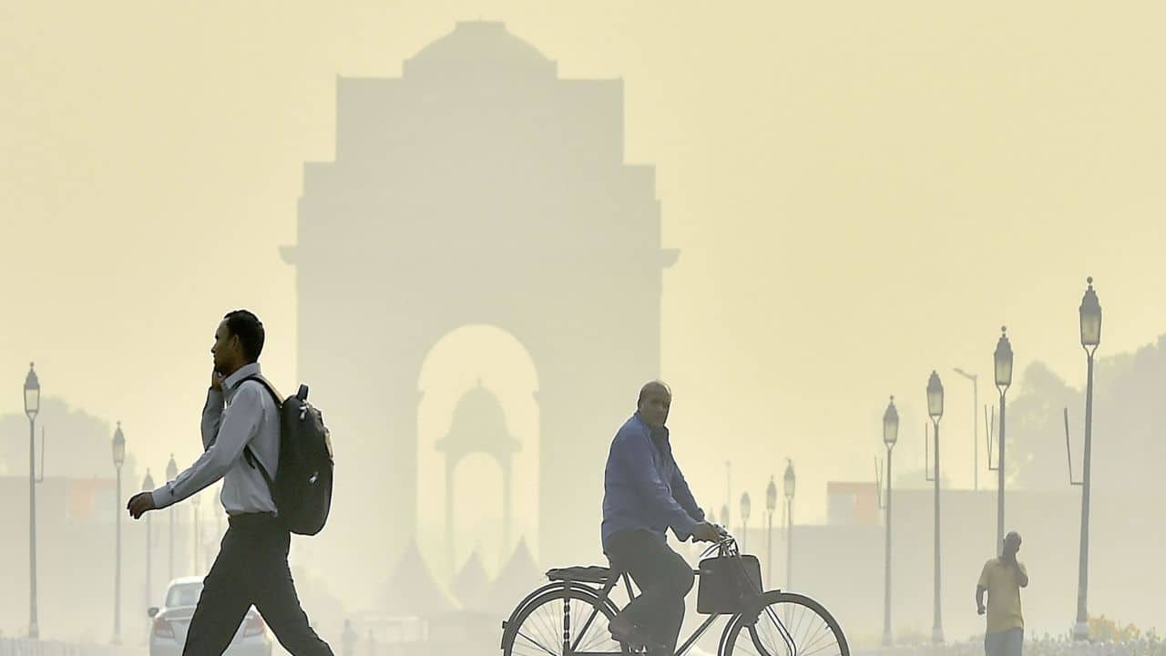 Chalo (from) Dilli: Delhi-NCR sees higher ‘smog break’ as air quality worsens