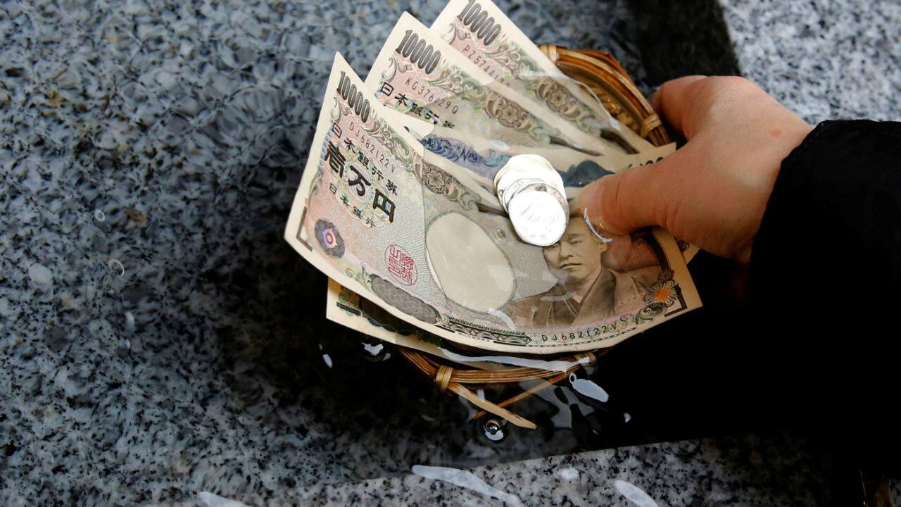 Japanese Yen Likely To Be In 68 70 Range Against Rupee By October End Japanese Yen Likely To Be In 68 70 Range Against Rupee By October End