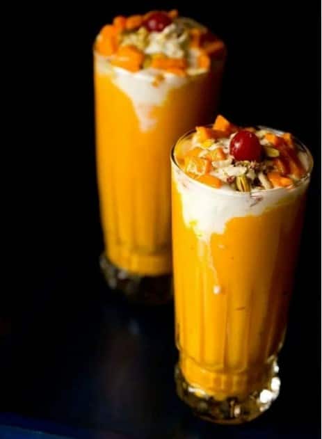 Q17. This is Pune's very own thick mango milkshake topped with pieces of cut fruit, dry fruit and whipped cream. This name from the legend of the famous Peshwa ruler Bajirao and his lover. According to the proprietor of an age-old joint called Gujjar Cold Drink, initially when this drink was served to people, they used to appreciatively remark this term meaning awesome thus, this drink was called thus. Also, Punekars are extremely proud of their cultural heritage and hence this delicious, famous dessert has been named after the effervescent, beautiful courtesan who stole the mighty Bajirao s heart. What is the name of the drink?