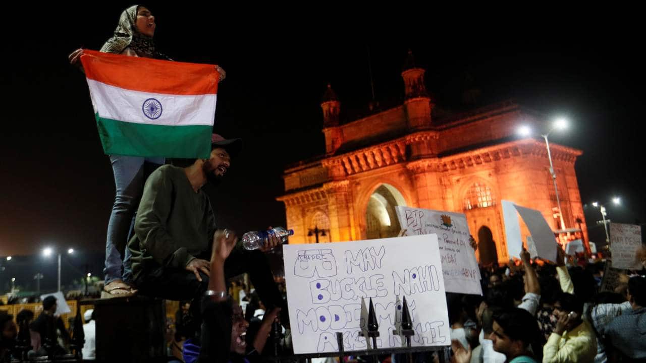 JNU violence protest: ‘Free Kashmir’ placard holding protester shares clarification and apology JNU violence protest: ‘Free Kashmir’ placard holding protester shares clarification and apology