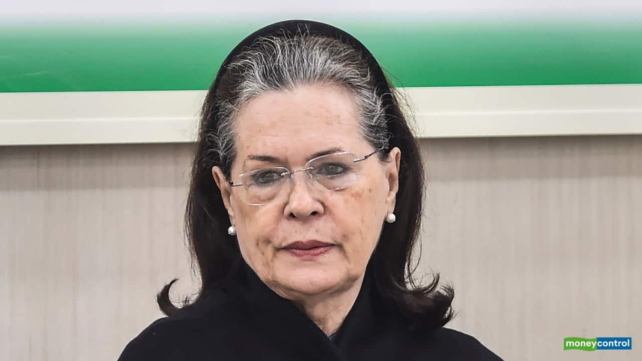 Coronavirus pandemic | Consider wage subsidy for construction workers, Sonia Gandhi urges PM Modi Coronavirus pandemic | Consider wage subsidy for construction workers, Sonia Gandhi urges PM Modi