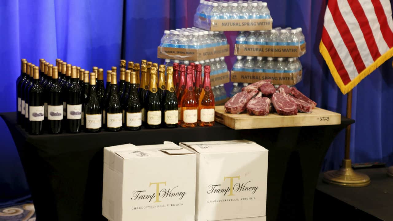 USA | Alcohol: 1 Liter alcoholic beverage | Cigarettes/Tobacco: 200 cigarettes or 100 cigars. (Image: Reuters) USA | Alcohol: 1 Liter alcoholic beverage | Cigarettes/Tobacco: 200 cigarettes or 100 cigars. (Image: Reuters)