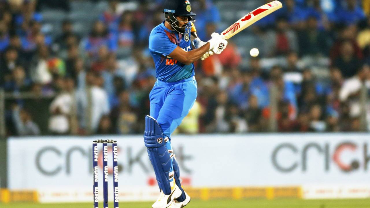 After winning the 2nd T20I, India locked horns with Sri Lanka in the third and final match of the series at Pune. The home team held a 1-0 lead in the series with the first match washed out. Virat Kohli made three changes with Sanju Samson, Manish Pandey and Yuzvendra Chahal replacing Rishabh Pant, Shivam Dube and Kuldeep Yadav. Lasith Malinga won the Toss and opted to bowl. (Image: AP) After winning the 2nd T20I, India locked horns with Sri Lanka in the third and final match of the series at Pune. The home team held a 1-0 lead in the series with the first match washed out. Virat Kohli made three changes with Sanju Samson, Manish Pandey and Yuzvendra Chahal replacing Rishabh Pant, Shivam Dube and Kuldeep Yadav. Lasith Malinga won the Toss and opted to bowl. (Image: AP)
