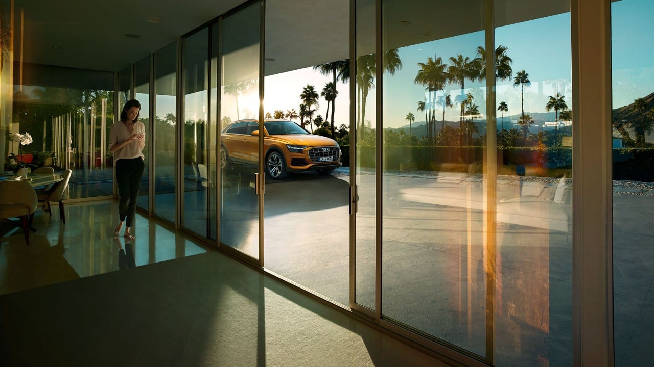At lower speeds, the rear wheels turn in the opposite direction to give the car a tighter turning radius while at higher speeds, they turn in the same direction as the front for better stability while cornering. (Image source: Audi)