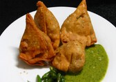 How a Mumbai doctor lost Rs 1.40 lakh while ordering 25 plates of samosas online