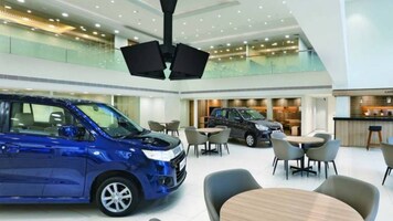 Chip shortage slows down car, SUV sales by 11% in November