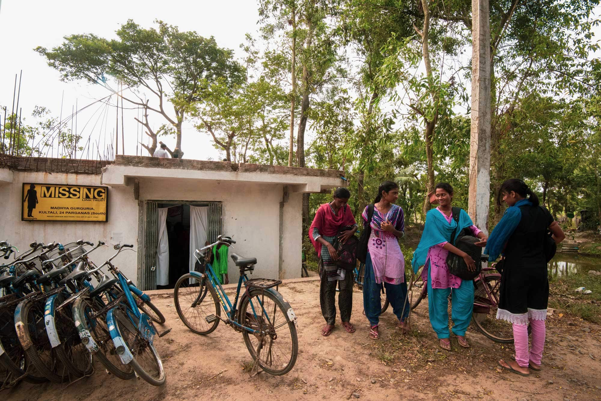 Leena-Kejriwal-Digital-Empowerment-Centre-in-Kultoli