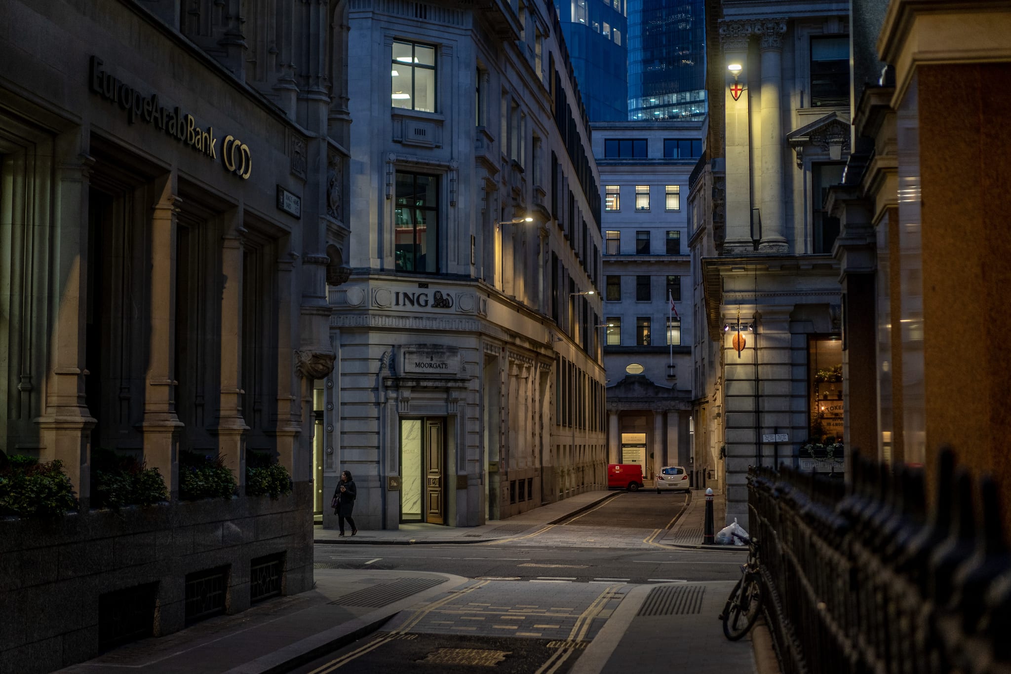 An empty street during rush hour in the city of London, March 18, 2020. (Andrew Testa/The New York Times)