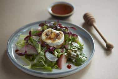 Warm Chevre cheese salad_La Loca Maria (1)