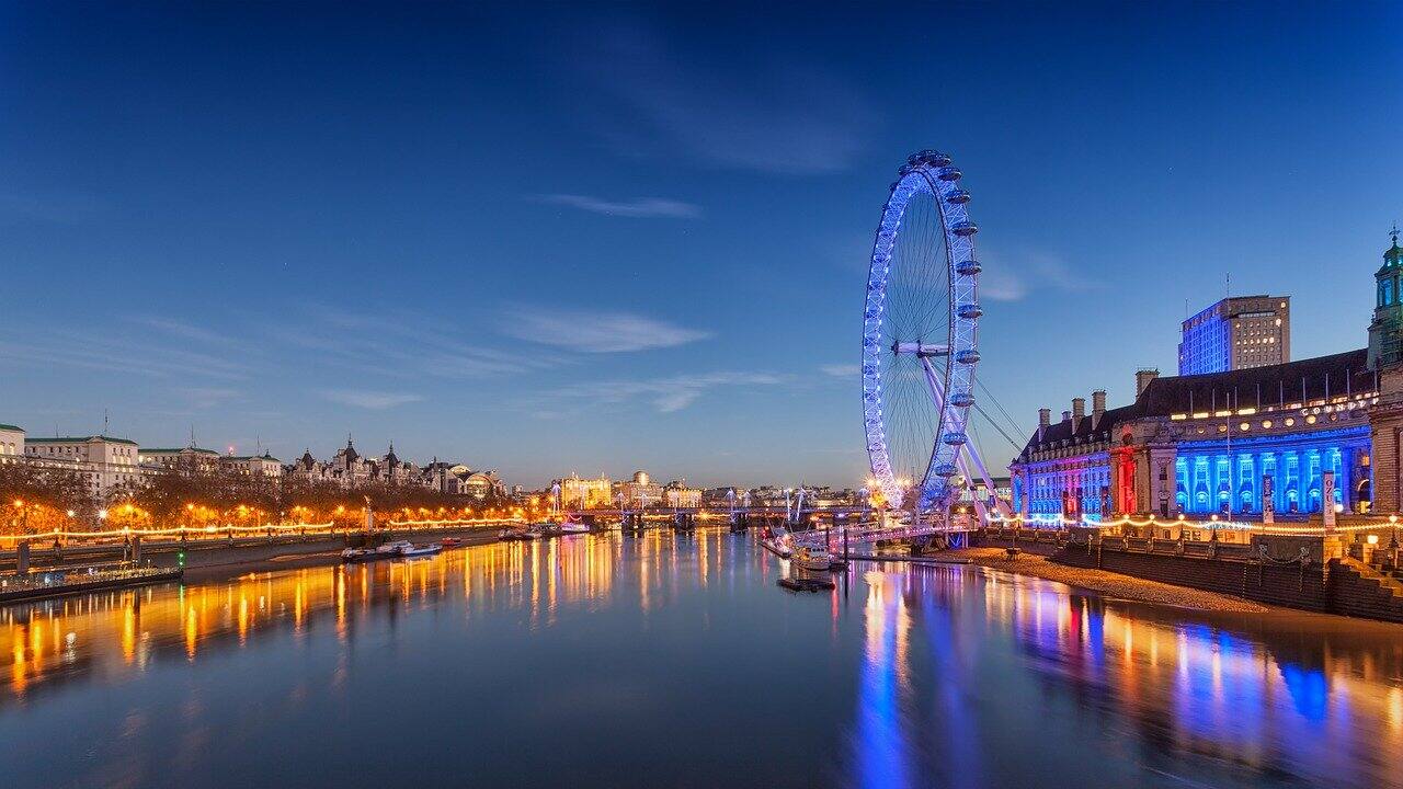 Explained: Post-Brexit, here's how getting a UK work visa will change Explained: Post-Brexit, here's how getting a UK work visa will change