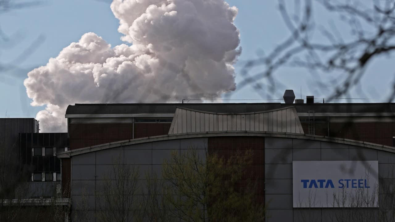 Tata Steel Q4 | Loss at Rs 1,095.7 cr versus profit at Rs 2,430.9 cr, revenue at Rs 33,770 cr versus Rs 42,423 cr YoY. (Image: Reuters) Tata Steel Q4 | Loss at Rs 1,095.7 cr versus profit at Rs 2,430.9 cr, revenue at Rs 33,770 cr versus Rs 42,423 cr YoY. (Image: Reuters)