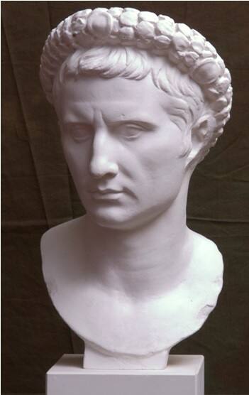 Q. Ancient Greeks called it στέφανος that can be translated as stéfanos. Ancient Romans called it by a name which means crown. The X civica, or civic crown, was a garland of oak leaves granted by the Senate to someone whom they considered had saved the lives of fellow Roman citizens in battle. The civic crown also appears on the reverse of Augustan medallions. Its presence was a means of negotiating Augustus’s unprecedented position. The origin of what word, which also refers to the outer atmosphere of the sun, are we describing here? Q. Ancient Greeks called it στέφανος that can be translated as stéfanos. Ancient Romans called it by a name which means crown. The X civica, or civic crown, was a garland of oak leaves granted by the Senate to someone whom they considered had saved the lives of fellow Roman citizens in battle. The civic crown also appears on the reverse of Augustan medallions. Its presence was a means of negotiating Augustus’s unprecedented position. The origin of what word, which also refers to the outer atmosphere of the sun, are we describing here?