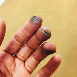 Anoushka Shankar fingers