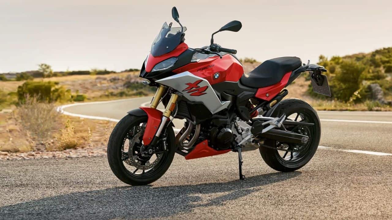 BMW F 900 XR