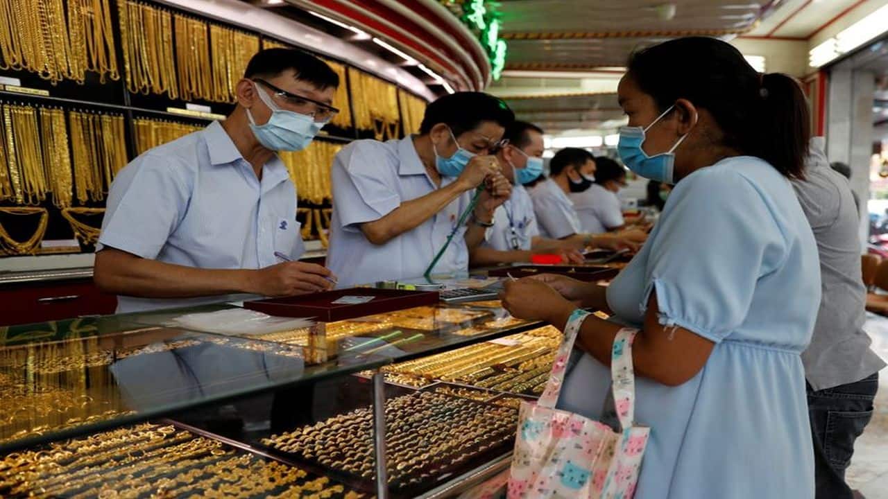COVID-19 impact | Indian jewellers warn of a 'Thailand-like crisis', highlight working capital woes COVID-19 impact | Indian jewellers warn of a 'Thailand-like crisis', highlight working capital woes