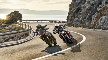 BMW launches new F 900 XR bike in India tagged at Rs 12.3 lakh
