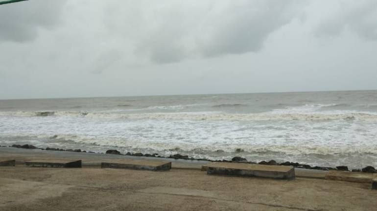 Cyclone Nisarga Highlights: Cyclone to make landfall off Mumbai coast tomorrow, heavy rainfall expected