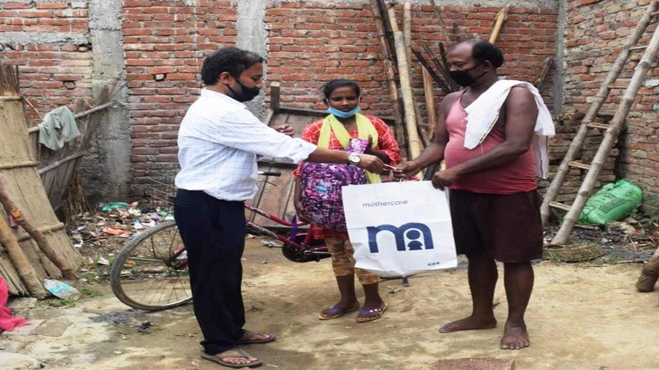Coronavirus lockdown | Super 30 founder offers free coaching to girl who cycled 1,200 km with injured father Coronavirus lockdown | Super 30 founder offers free coaching to girl who cycled 1,200 km with injured father