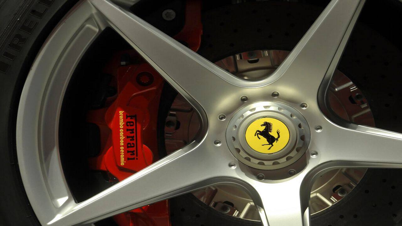 Ferrari slashes 2020 earnings forecast of COVID-19 pandemic