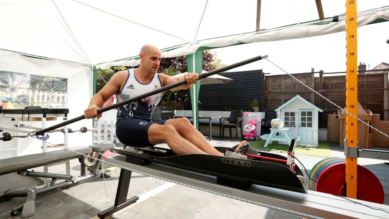 2000m Rower Liam In pics | Coronavirus lockdown: Athletes around the world train at home ...
