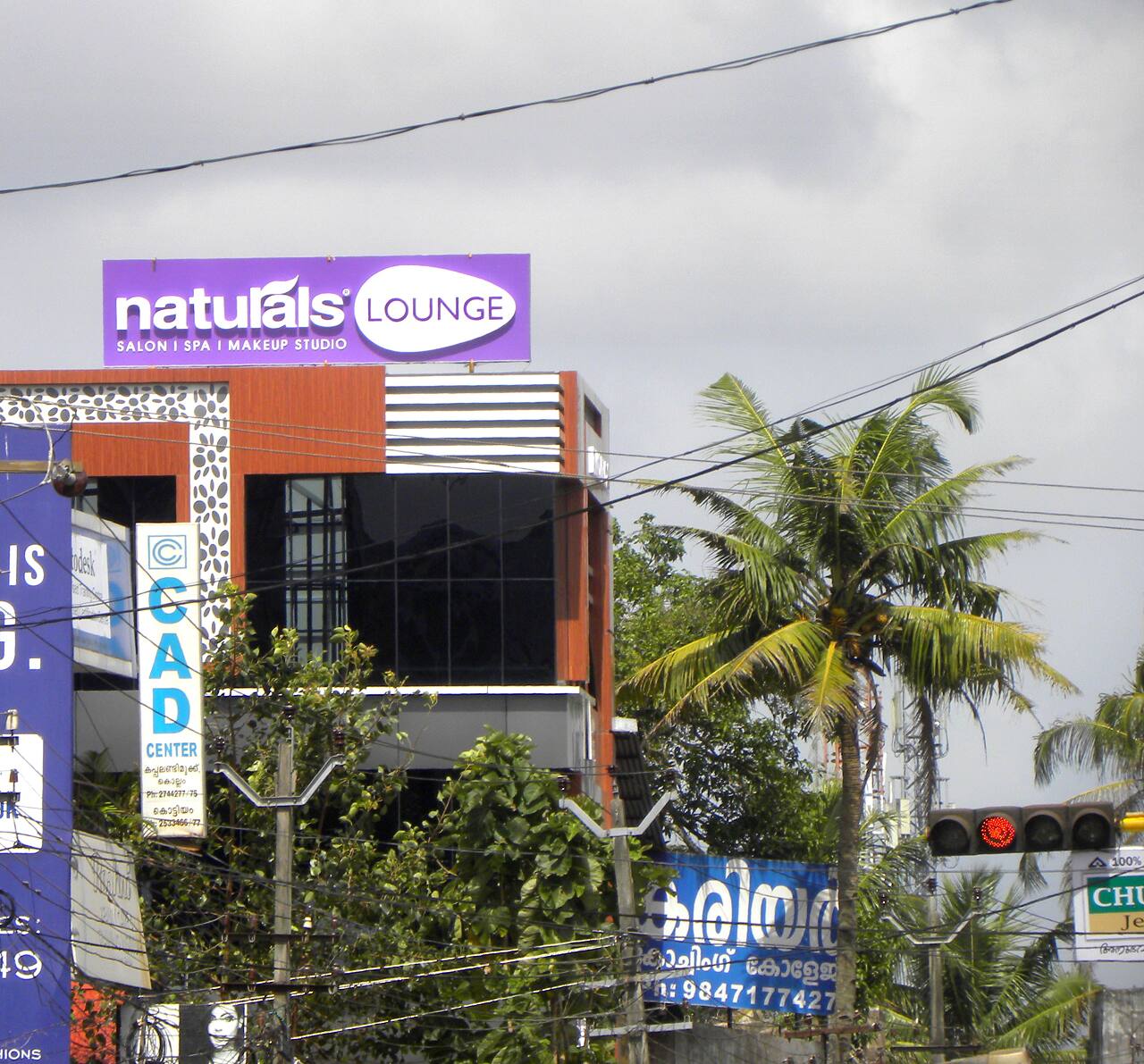 Chennai-based beauty salon Naturals requests financial aid to remain in business