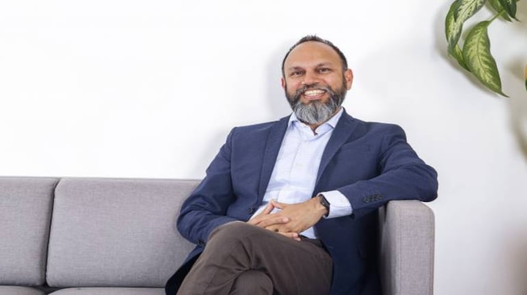 https://images.moneycontrol.com/static-mcnews/2020/05/Nitin-Mohan-Founder-Director-Blackberrys-653x435.jpg?impolicy=website&width=770&height=431