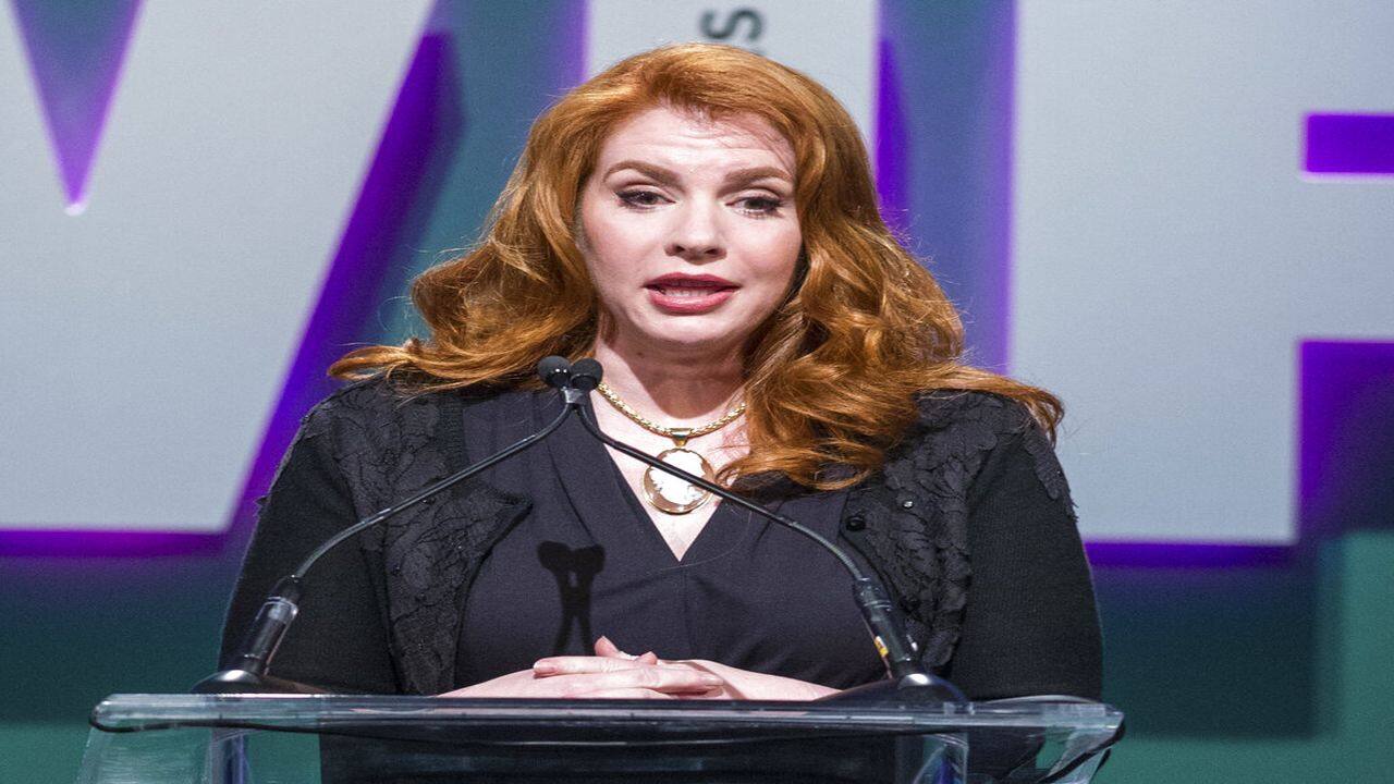 Author says prequel to 'Twilight' series will arrive August 4