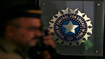 BCCI announces Rs 5 crore bonus for triumphant Indian team
