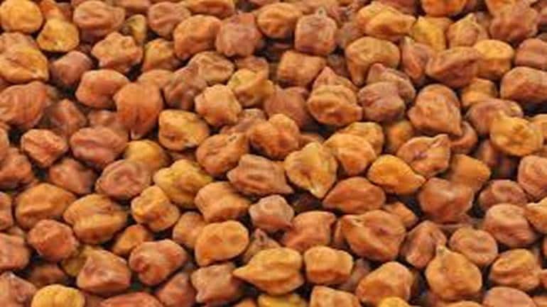 Chana prices strong, may touch Rs 5,000 during festive season: Religare
