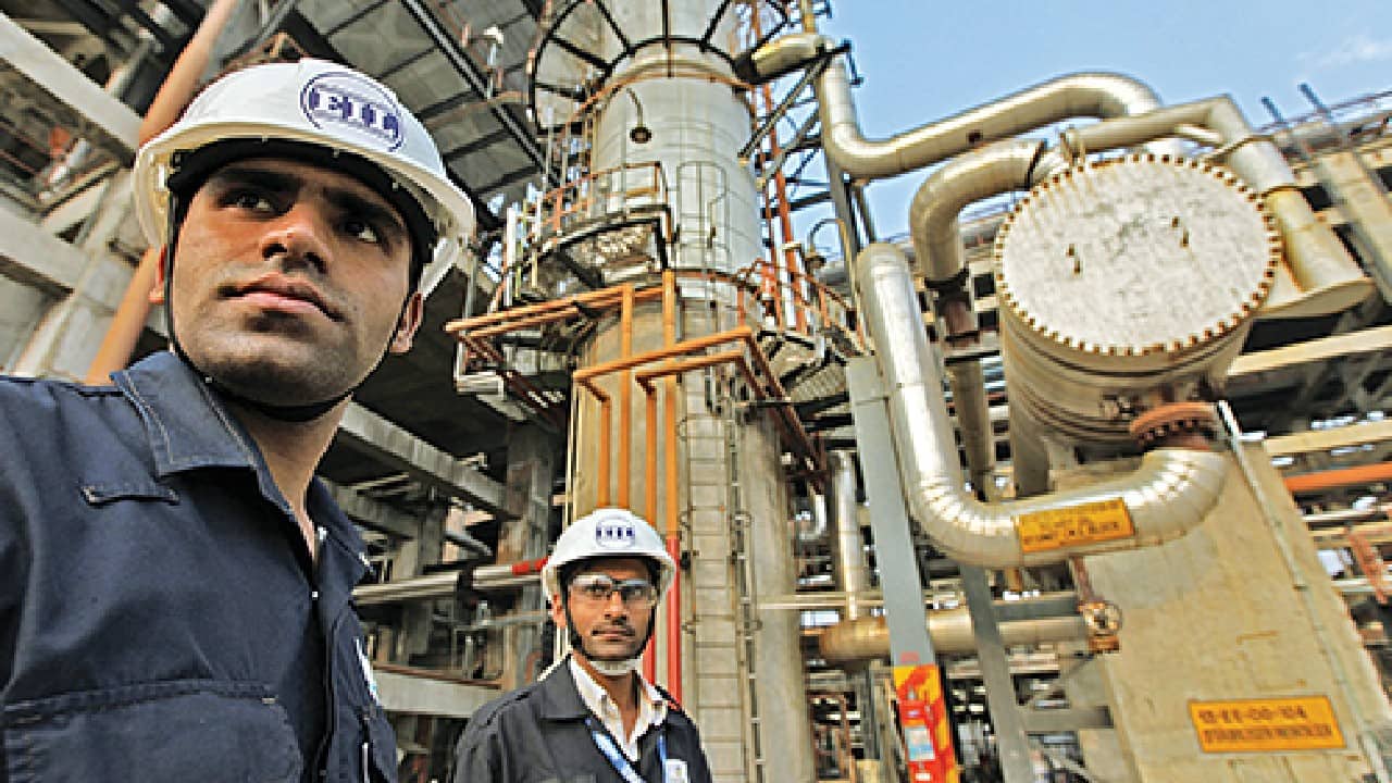 Engineers India: Engineers India bags project management & EPCM services order from Chennai Petroleum Corporation. The company has received order from Chennai Petroleum Corporation for overall project management & EPCM services for OHCU revamp, CDWU and related off-site facilities for Group-II LOBS project at Manali refinery.