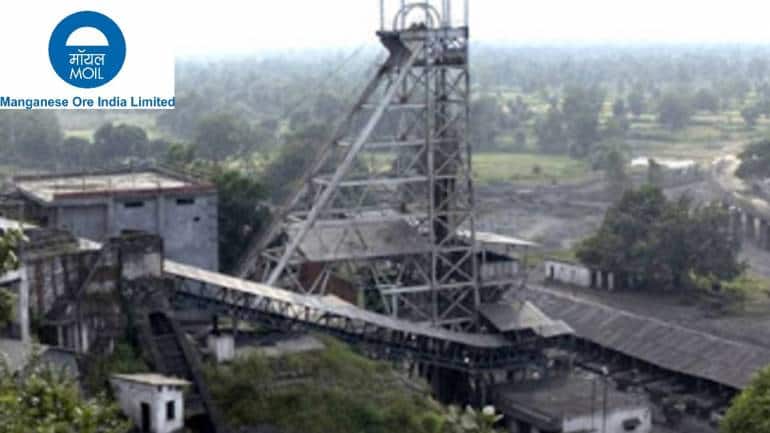 MOIL hikes price of all ferro grades, electrolytic manganese dioxide, share gains