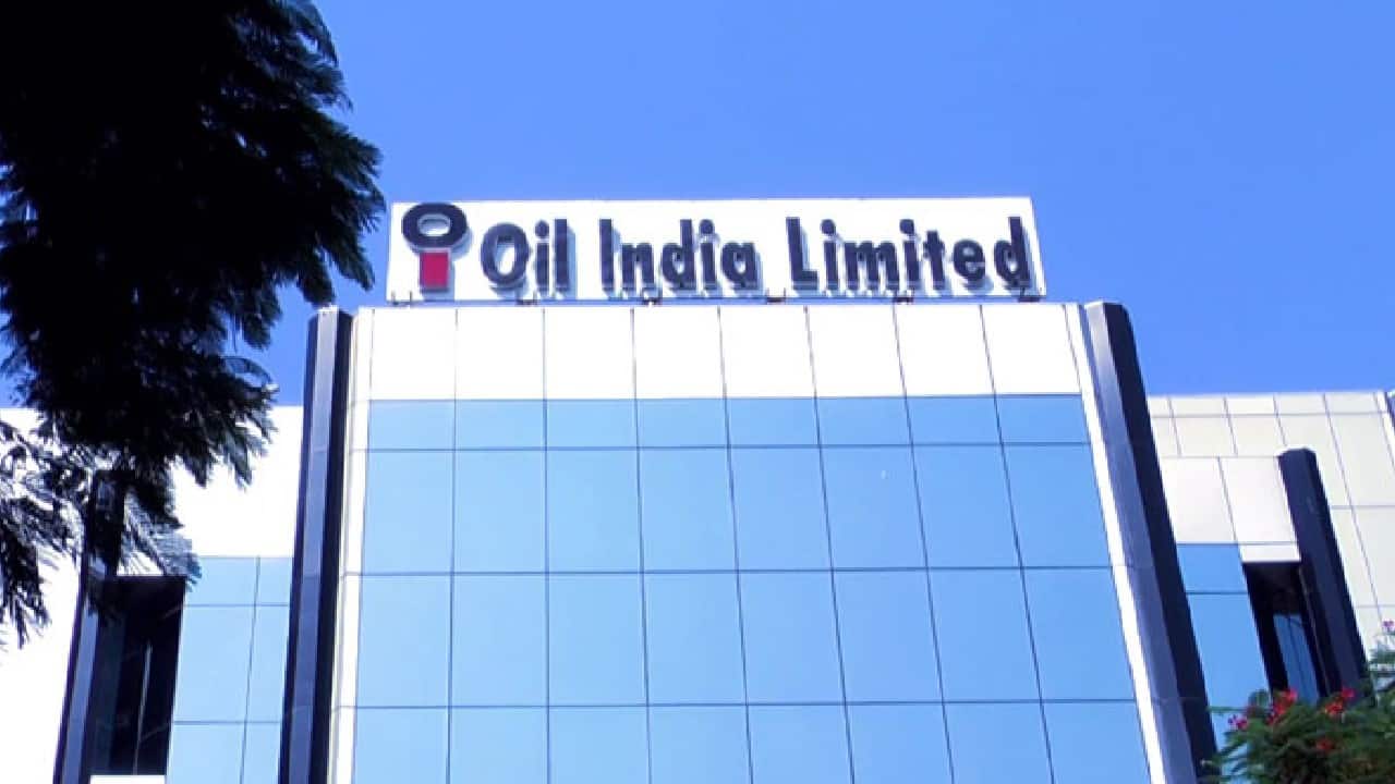 Oil India Q4 | Profit at Rs 1,597.40 cr versus loss at Rs 70.59 cr, revenue at Rs 2,607.38 cr versus Rs 3,097.26 cr YoY. (Image: oil-india.com) Oil India Q4 | Profit at Rs 1,597.40 cr versus loss at Rs 70.59 cr, revenue at Rs 2,607.38 cr versus Rs 3,097.26 cr YoY. (Image: oil-india.com)